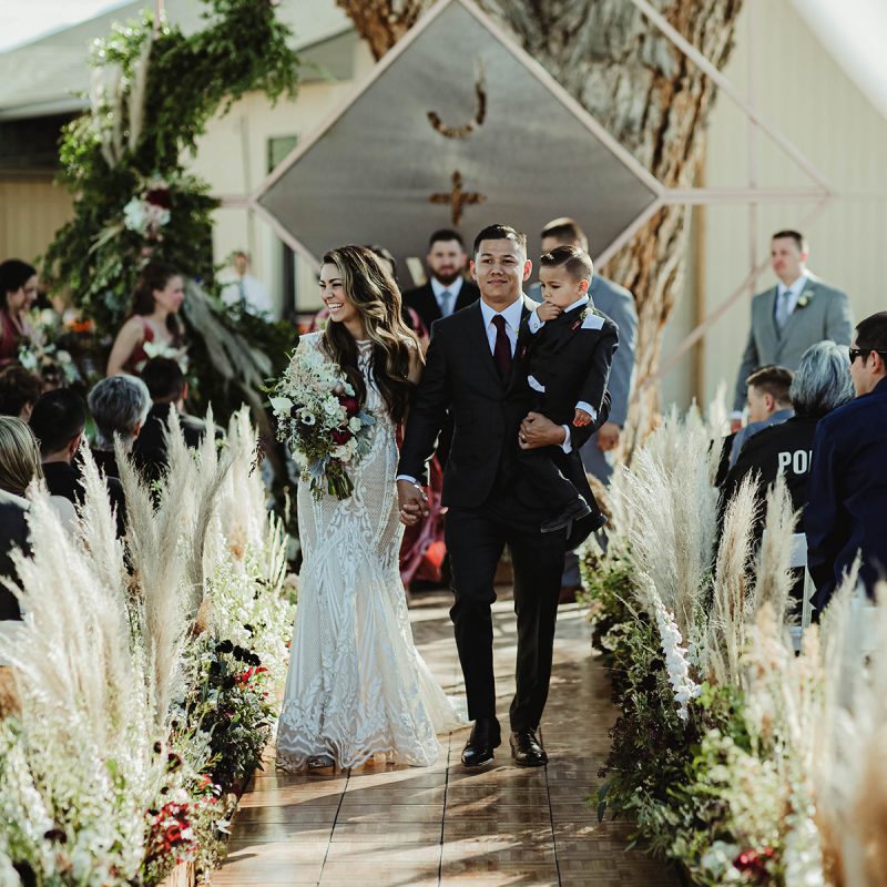 Grand Junction Backyard Wedding by April Marie Events and Sarah Elizabeth Images